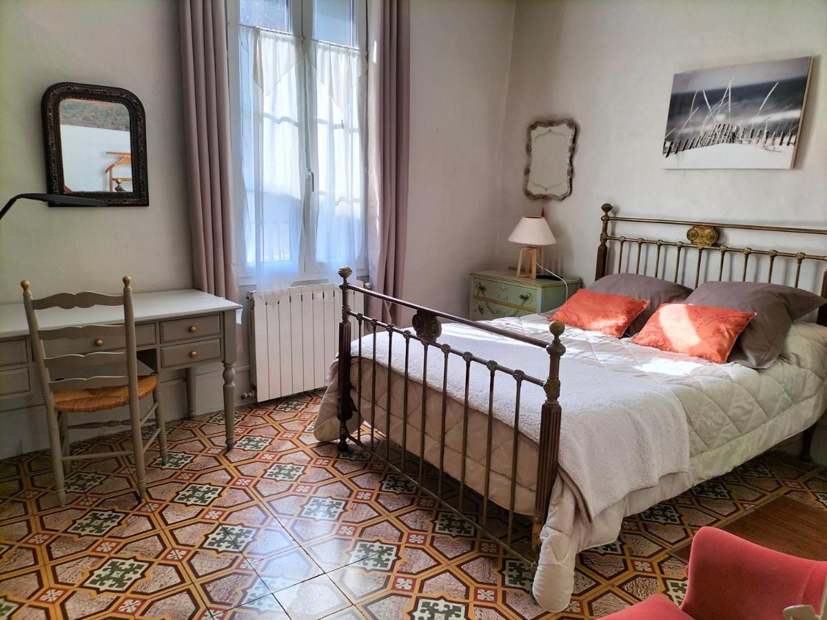 Etablissement Roussel Appartement *